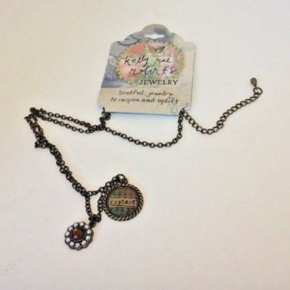 NECKLACE BY KELLY Roberts EXPLORE ROUND MEDALLION - Picture 2 of 3